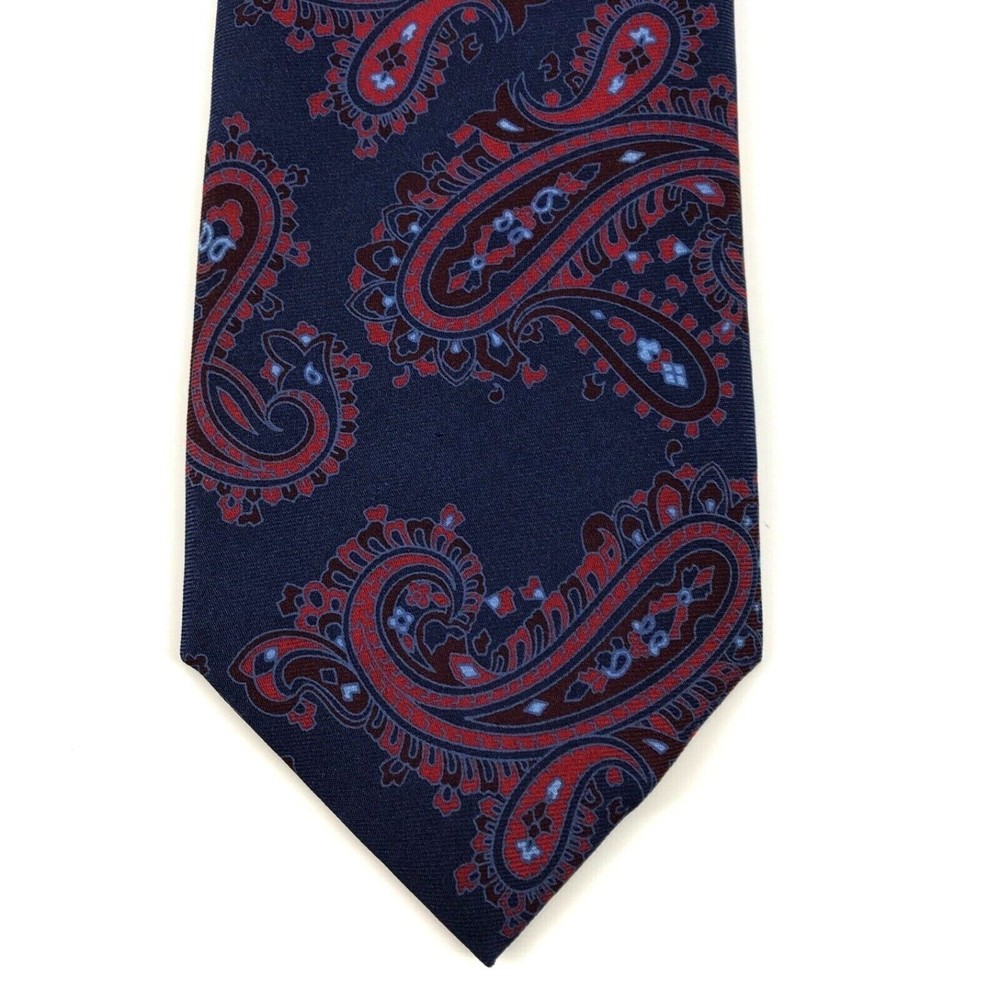 Tommy Hilfiger Men's 100% Silk Navy Blue Red Paisley Elegant Necktie 3.25" x 59"